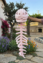 Charger l'image dans la galerie, Le Squelette de Dino Mignon™