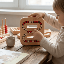 Charger l'image dans la galerie, Jouet rotatif en bois fait à la main – Jeu éducatif de réflexion et de concentration