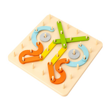 Charger l'image dans la galerie, Creative Montessori wooden nail puzzle toy